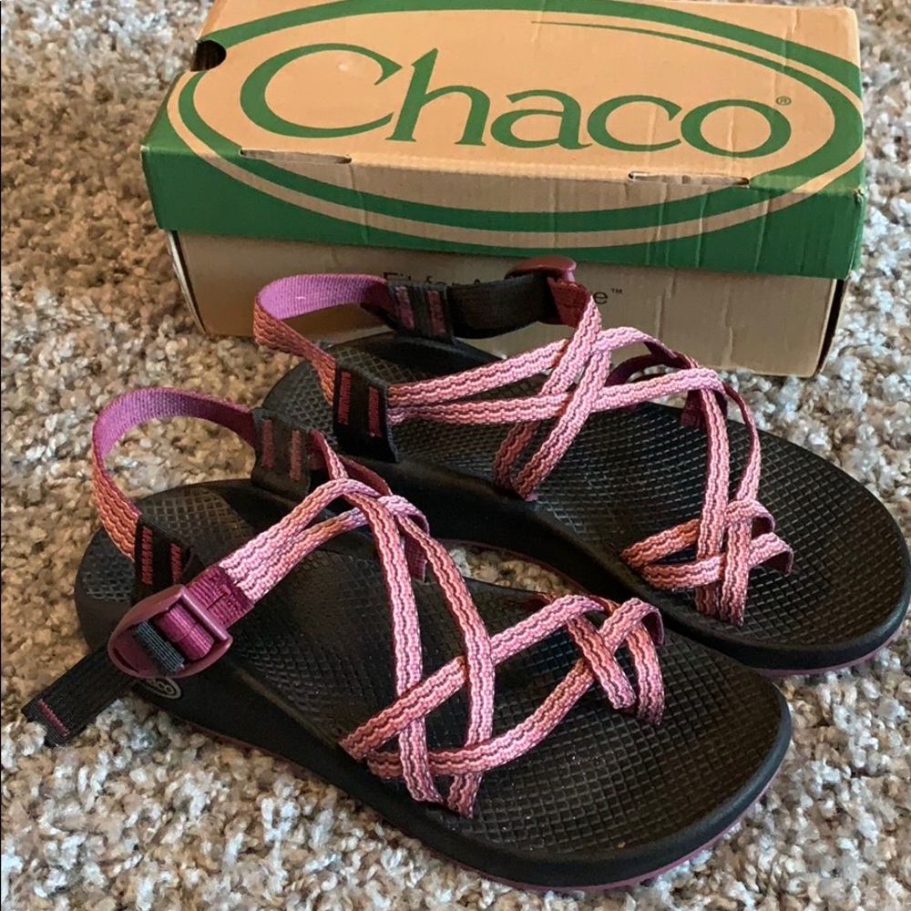 Chaco Tidal Wave Tsunami Sandals -like new